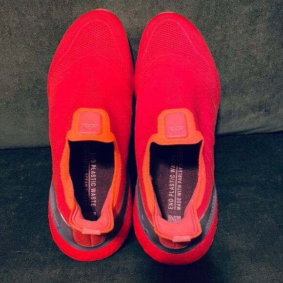 NEW Adidas Ultraboost 22 Vivid Red Turbo Mens 11 US 10.5 UK 45 1/3 EUR Uncaged - Picture 7 of 14